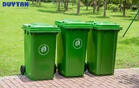 Plastic Trash Bin